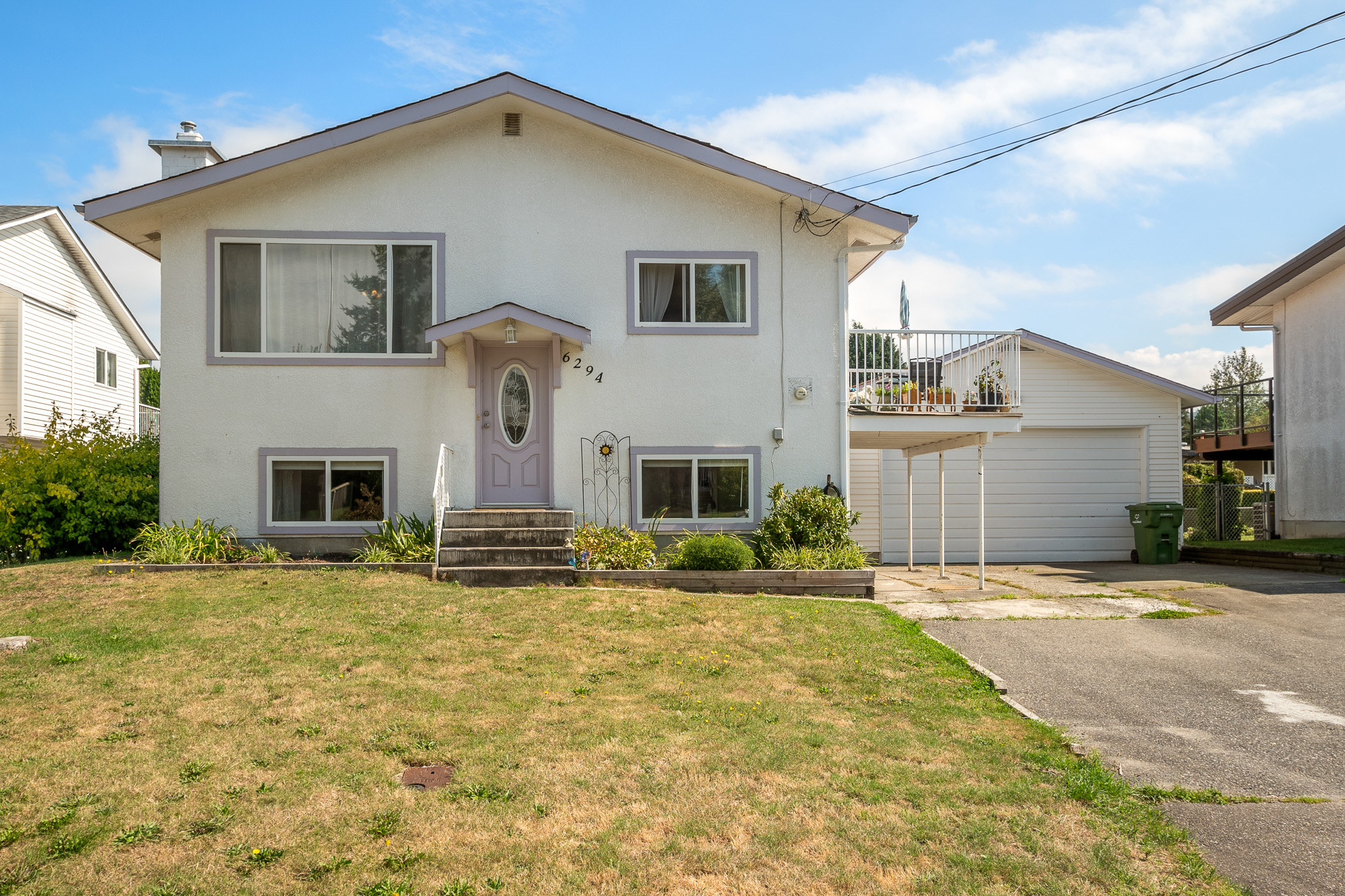 6294 Selkirk Street, Chilliwack