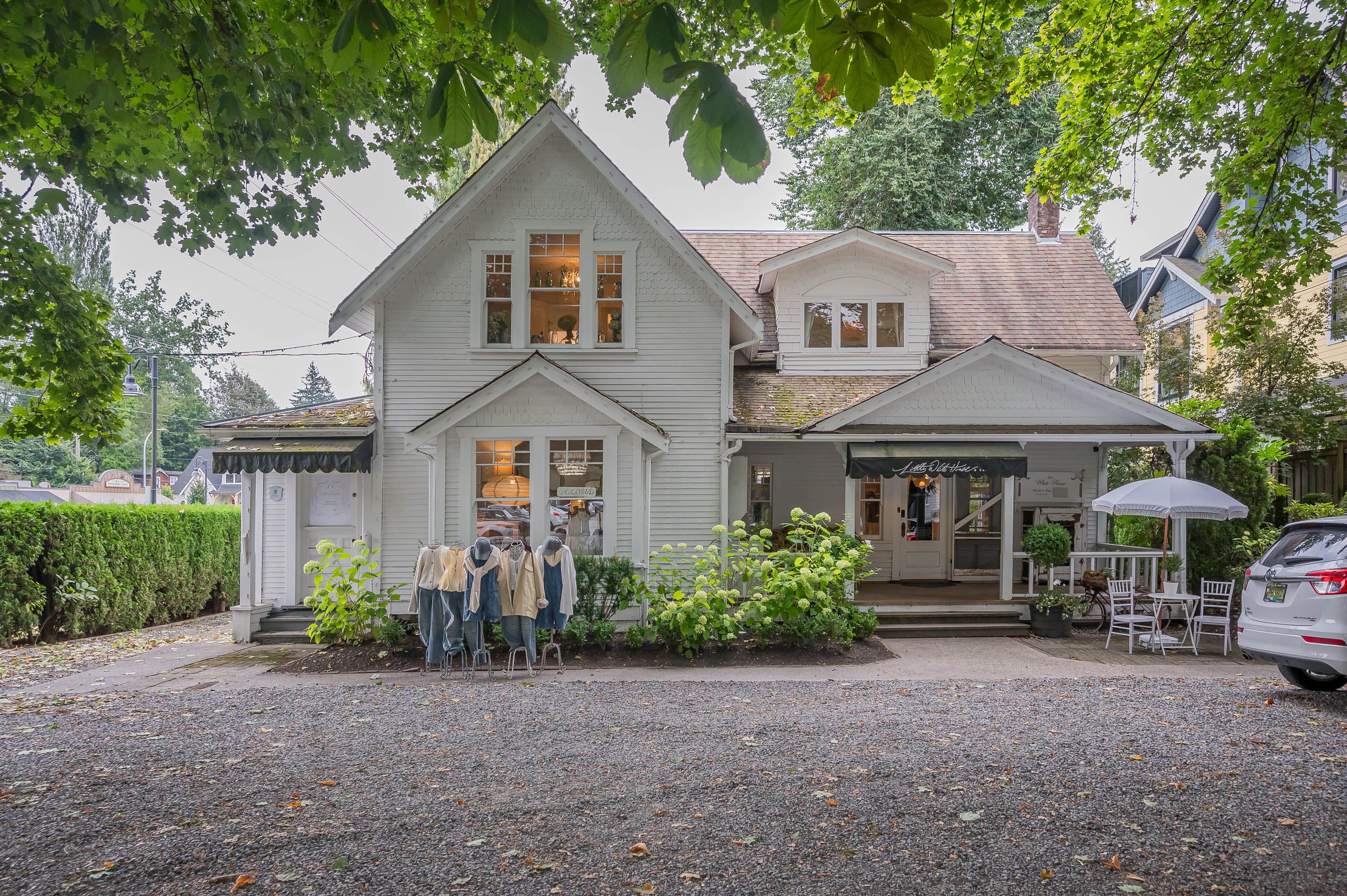 9090 Glover Road, Fort Langley