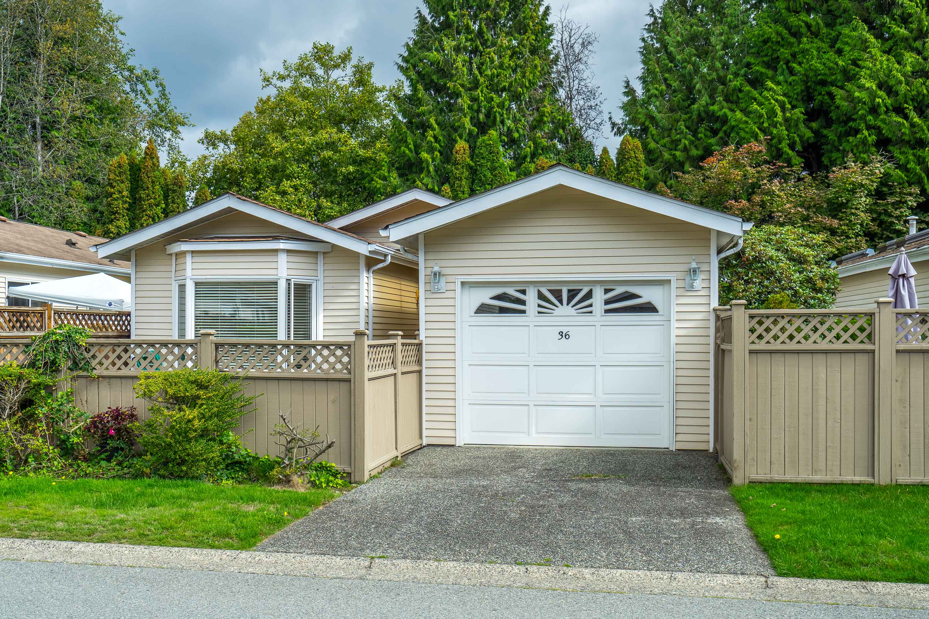 36 - 1400 164 Street, Surrey