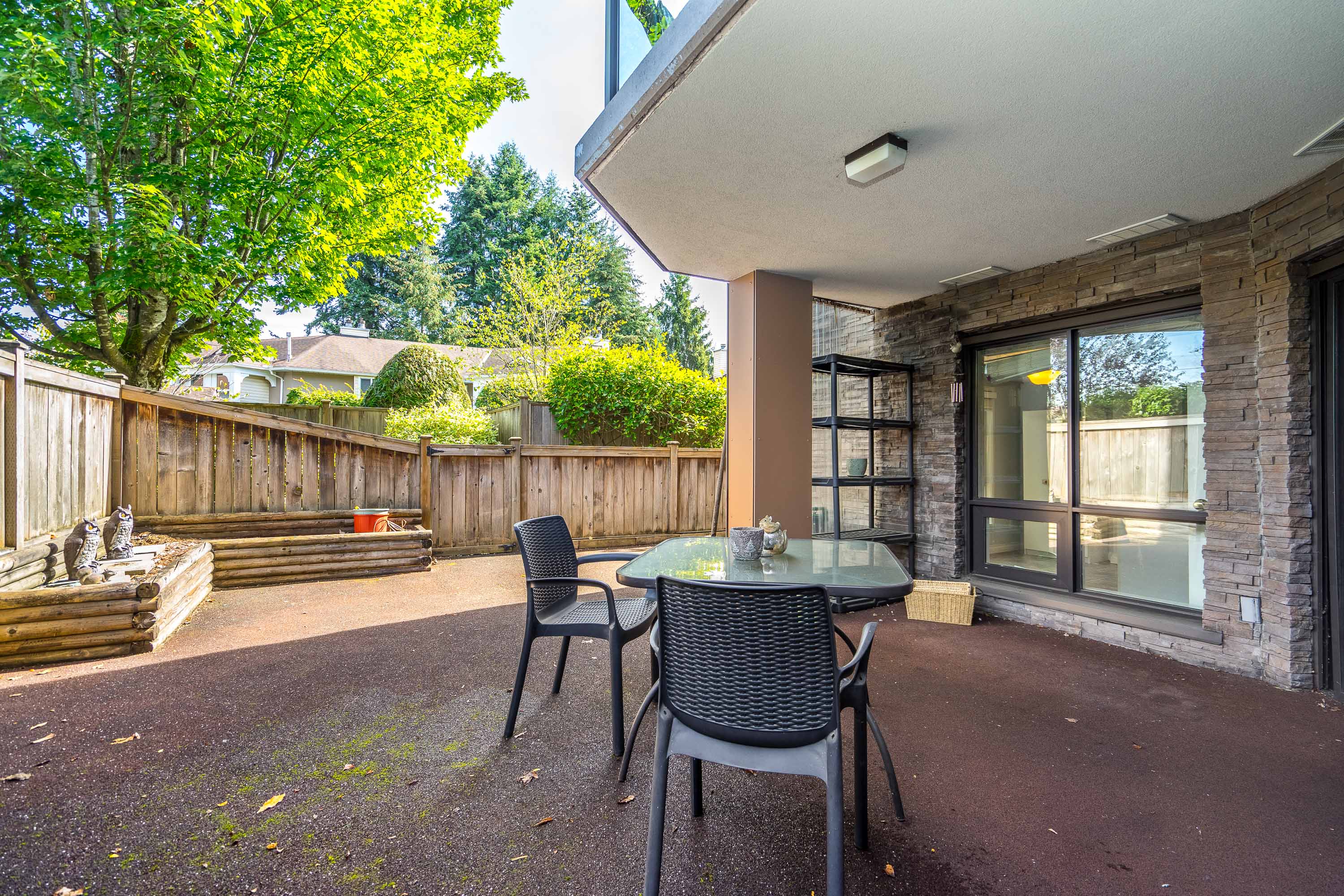 101 - 9970 148 Street, Surrey