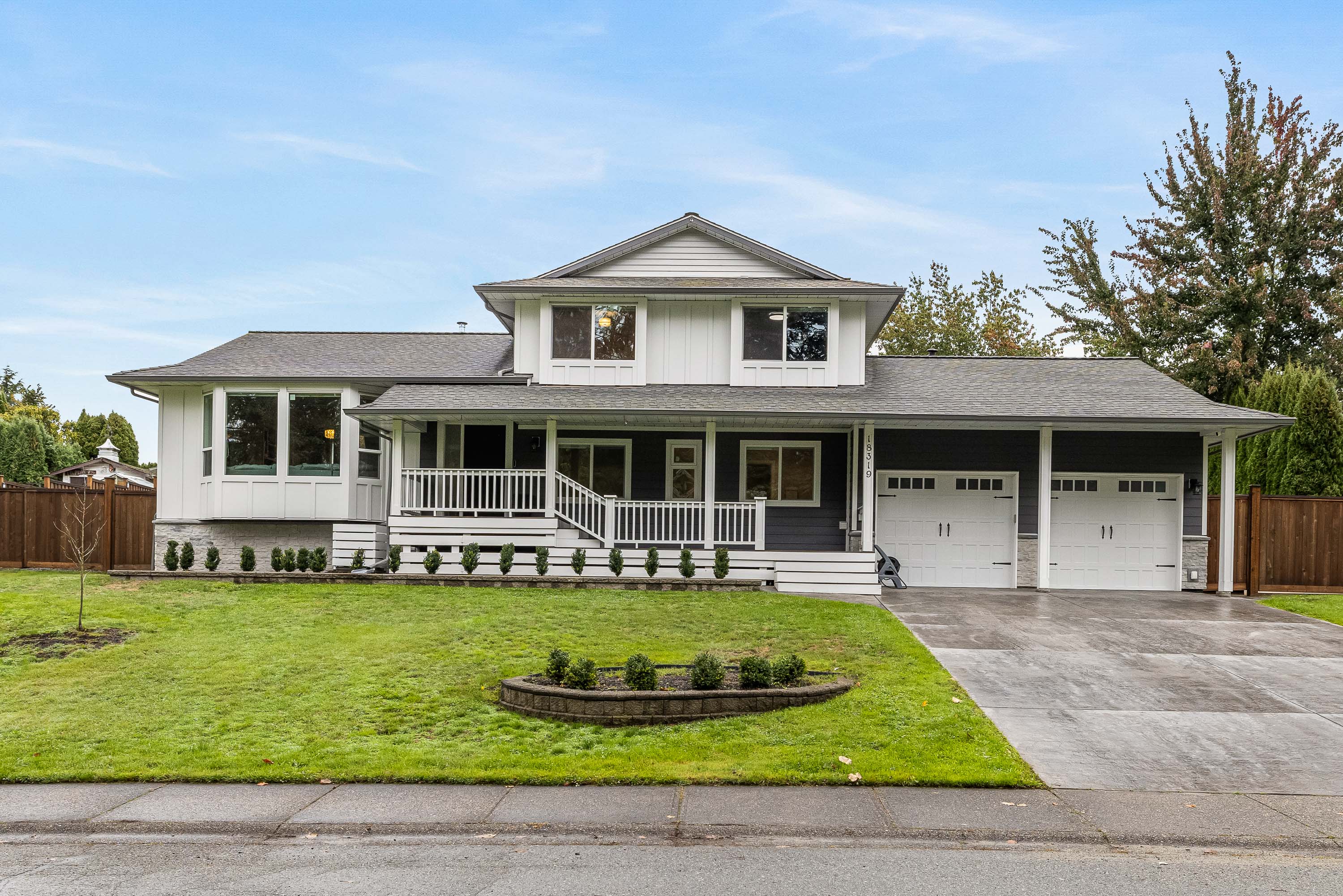 18319 54 Avenue, Surrey