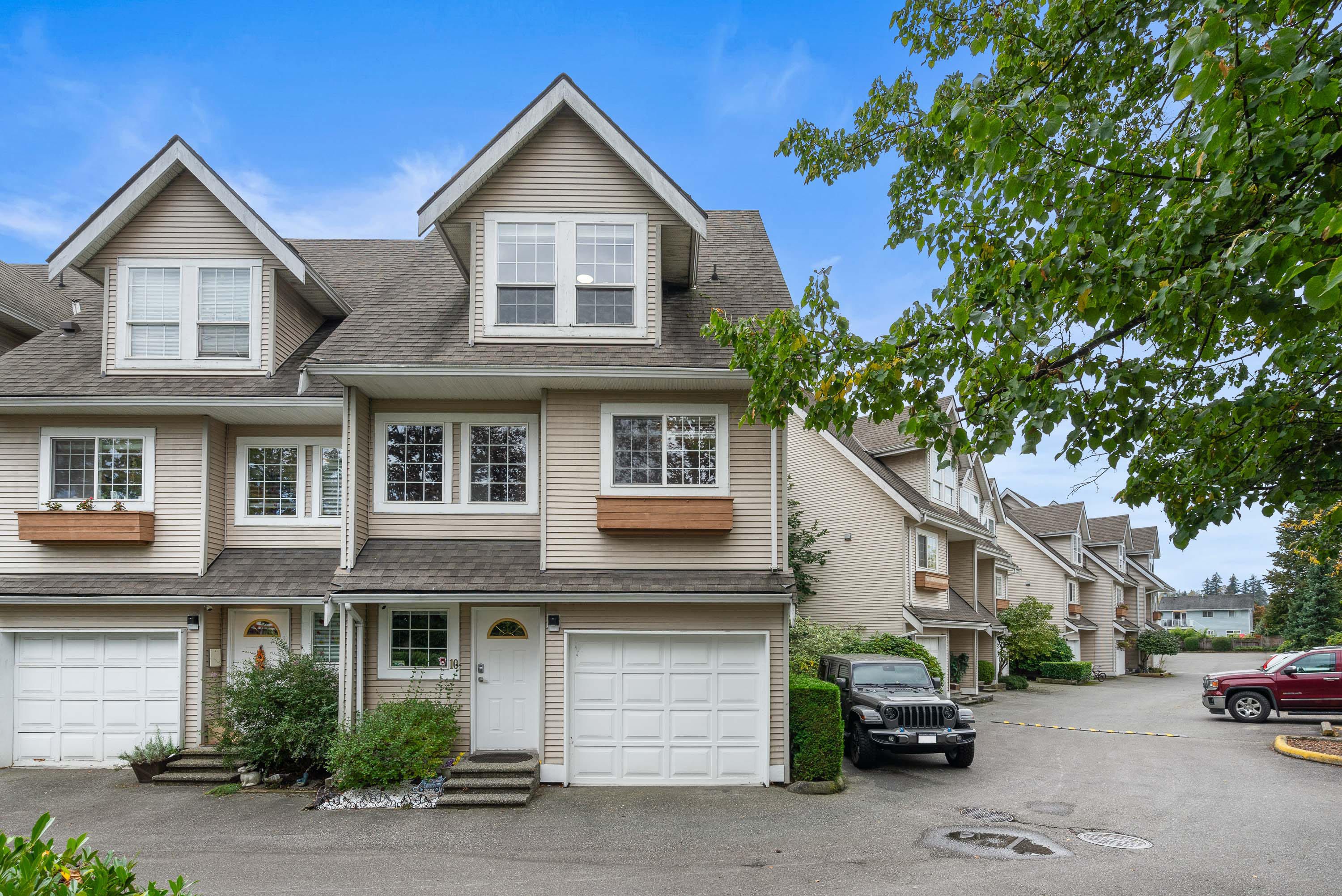 10 - 19948 Willoughby Way, Langley