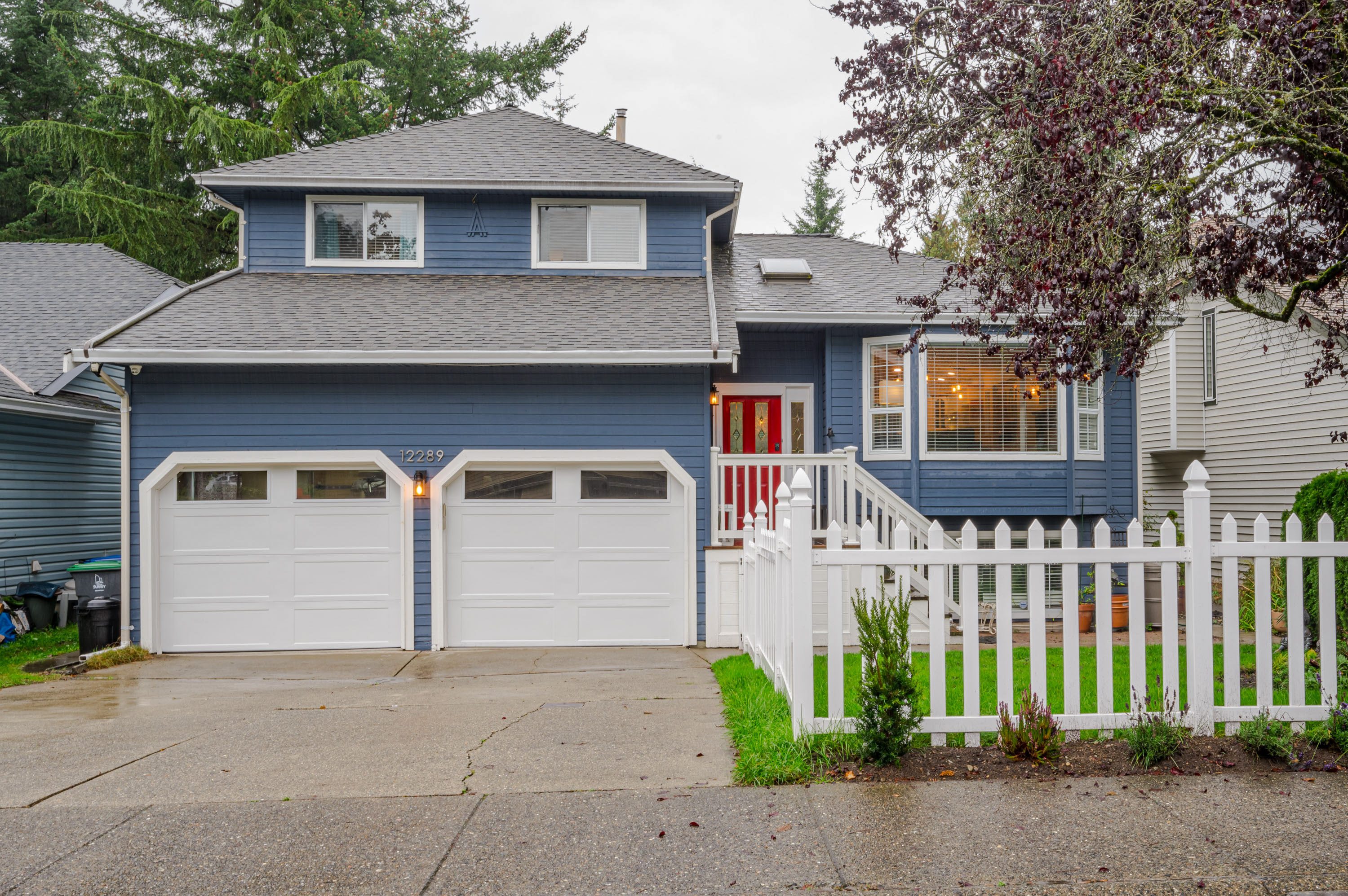 12289 Southpark Crescent, Surrey