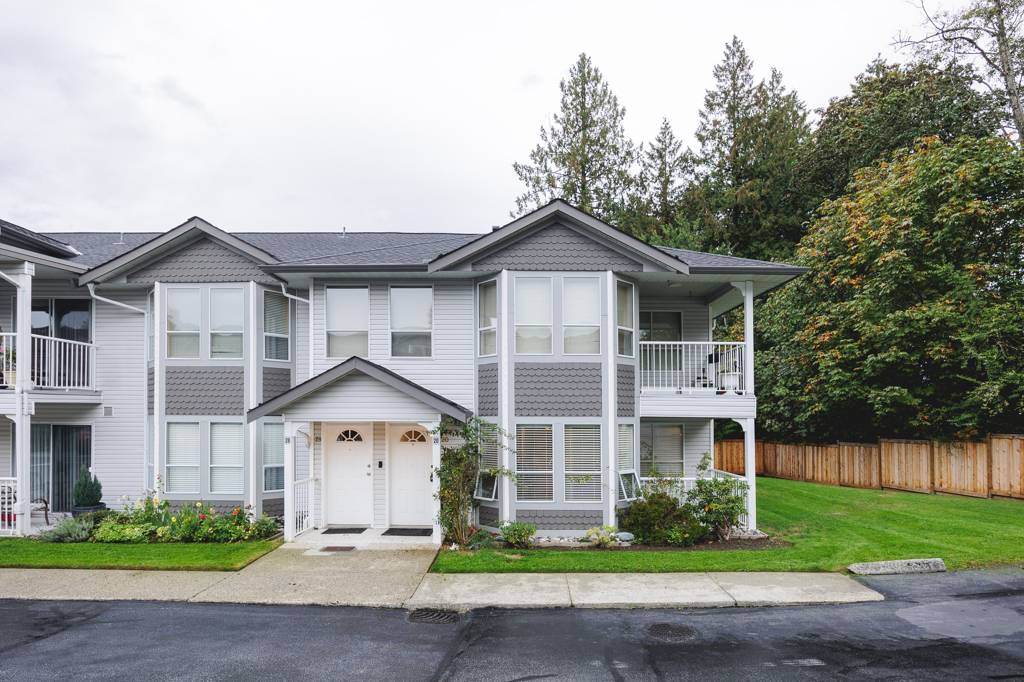 20 - 12296 224 Street, Maple Ridge