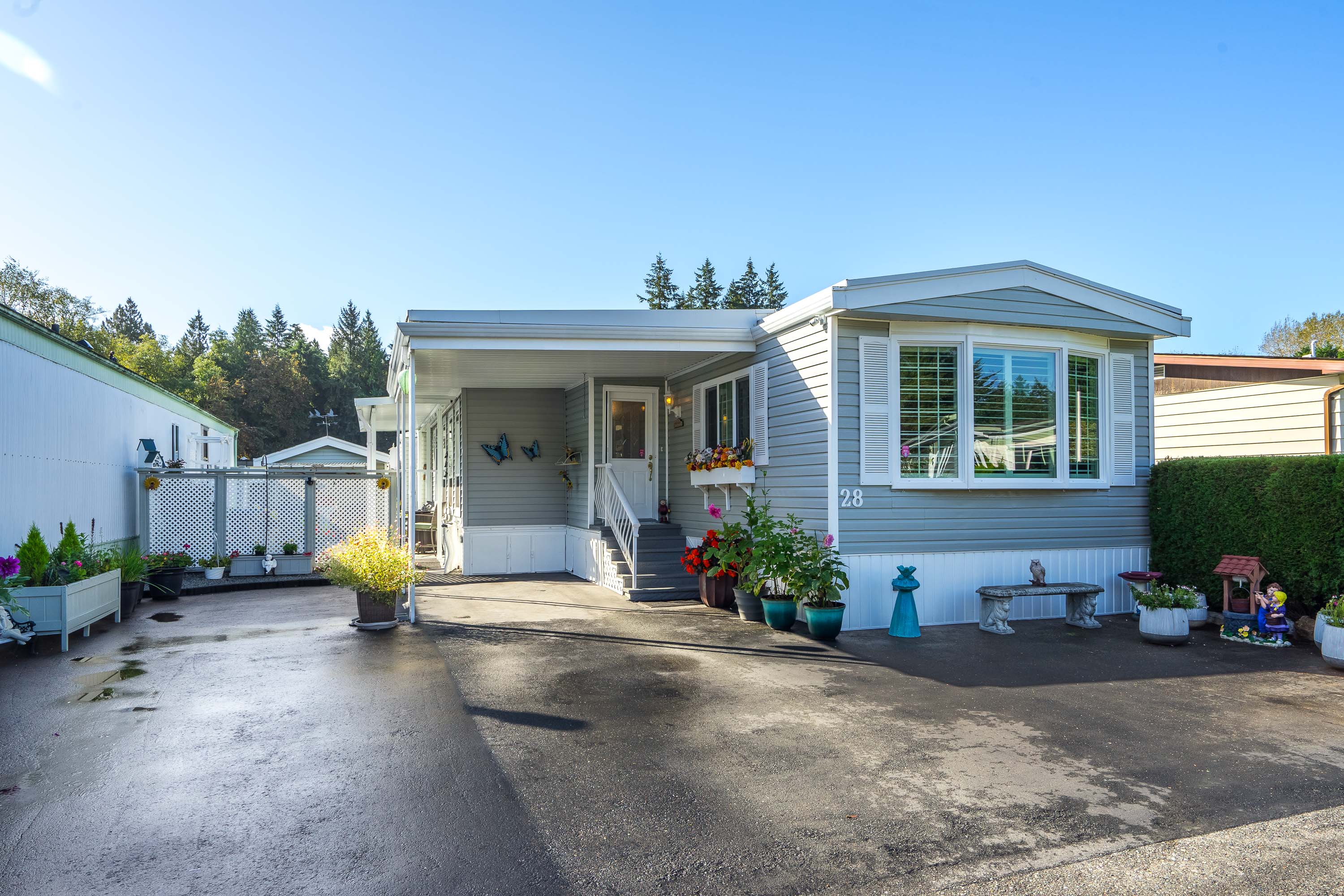 28 - 2270 196 Street, Langley