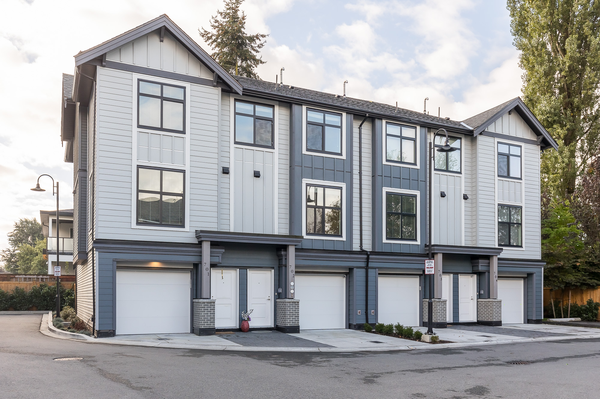 702 - 2267 McKenzie Road, Abbotsford