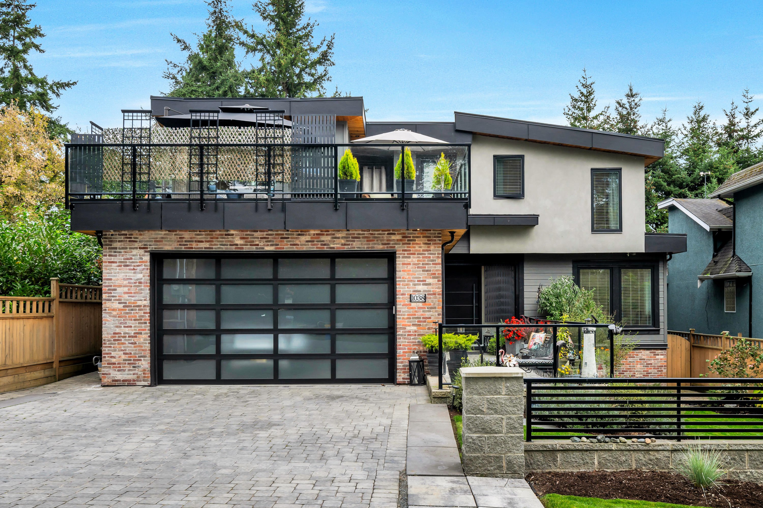 1038 Stevens Street, White Rock