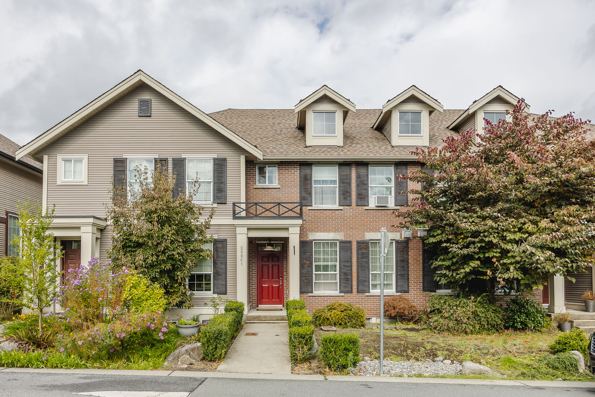 20861 71B Avenue, Langley