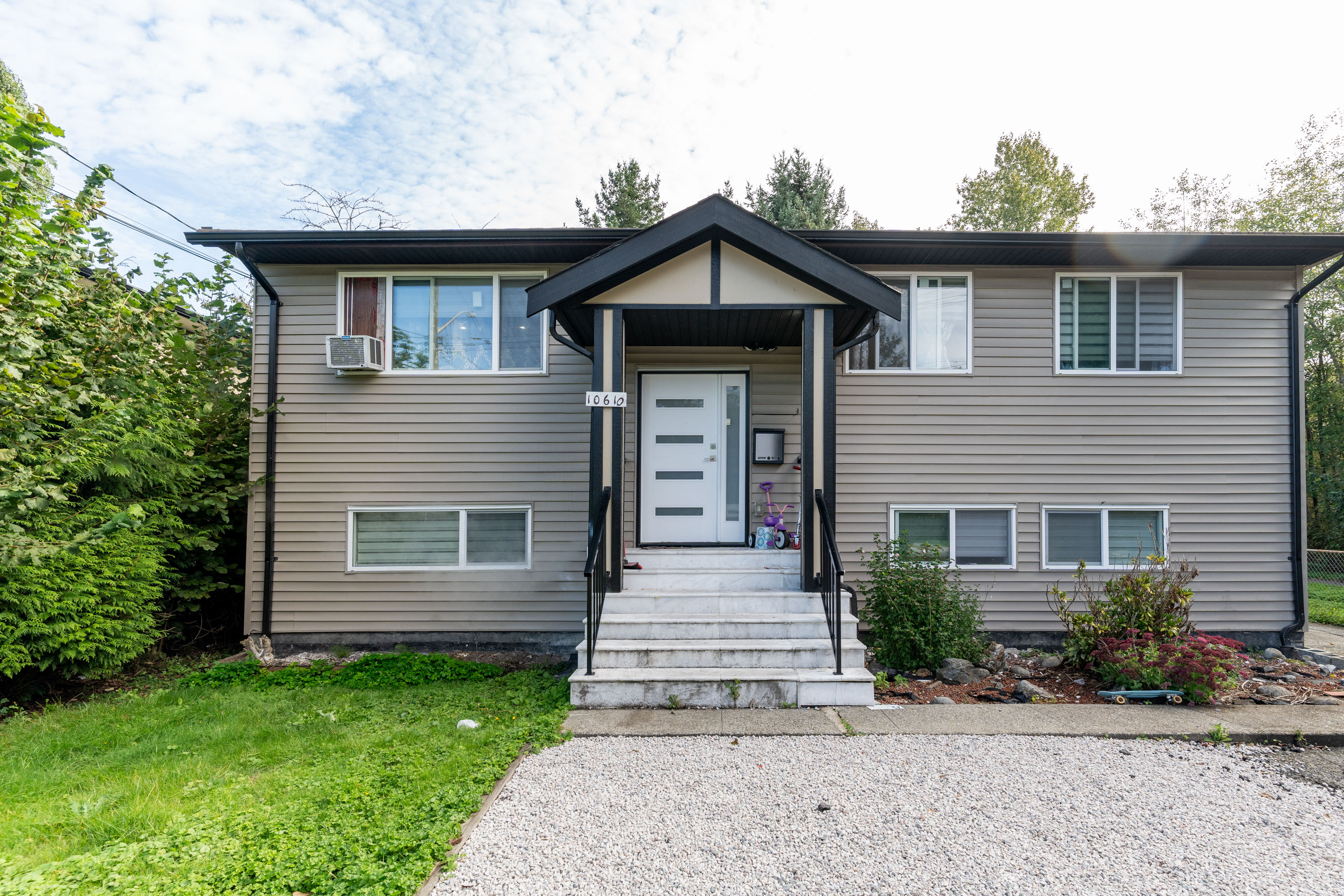 10610 141 Street, Surrey