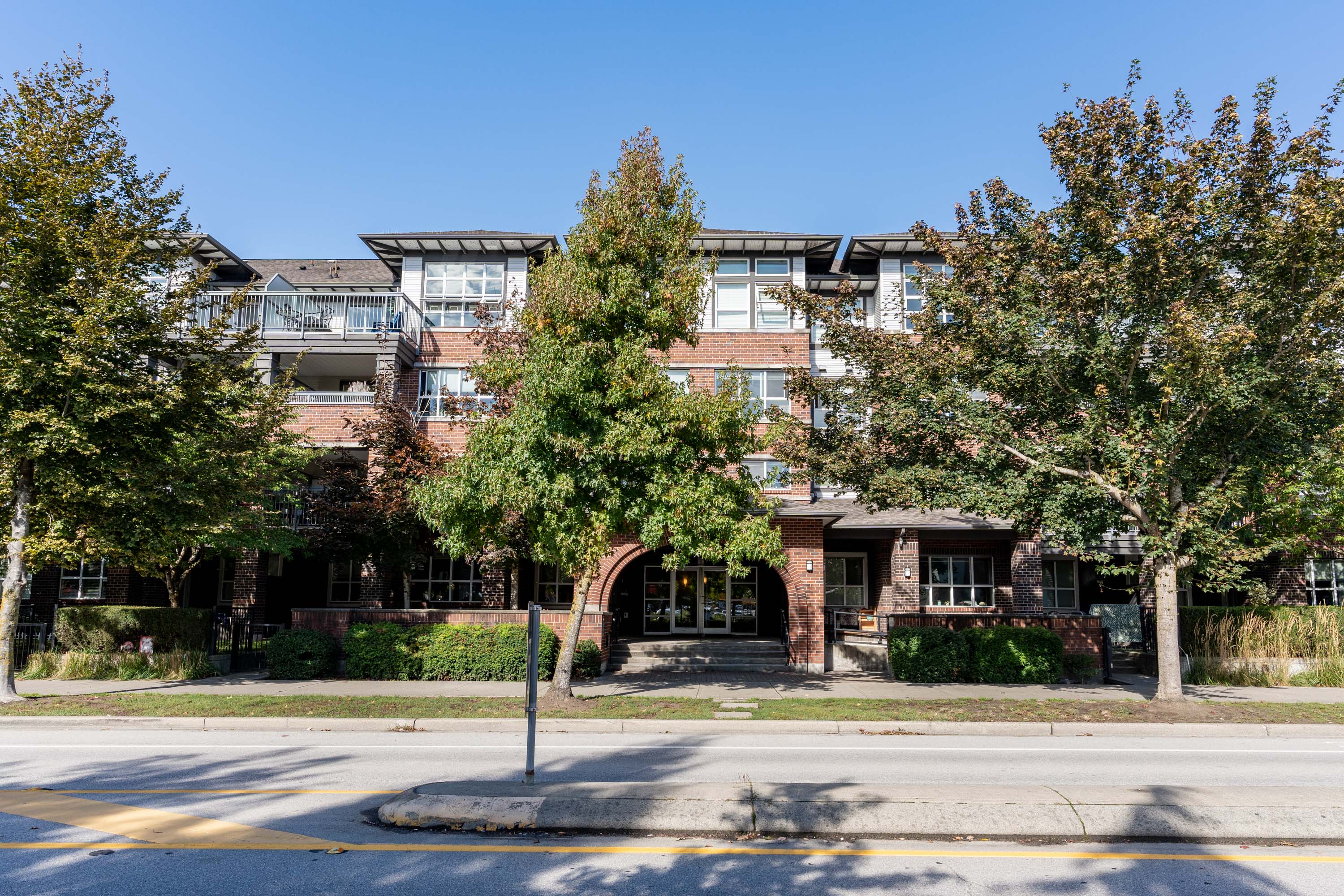 312 - 18755 68 Avenue, Surrey