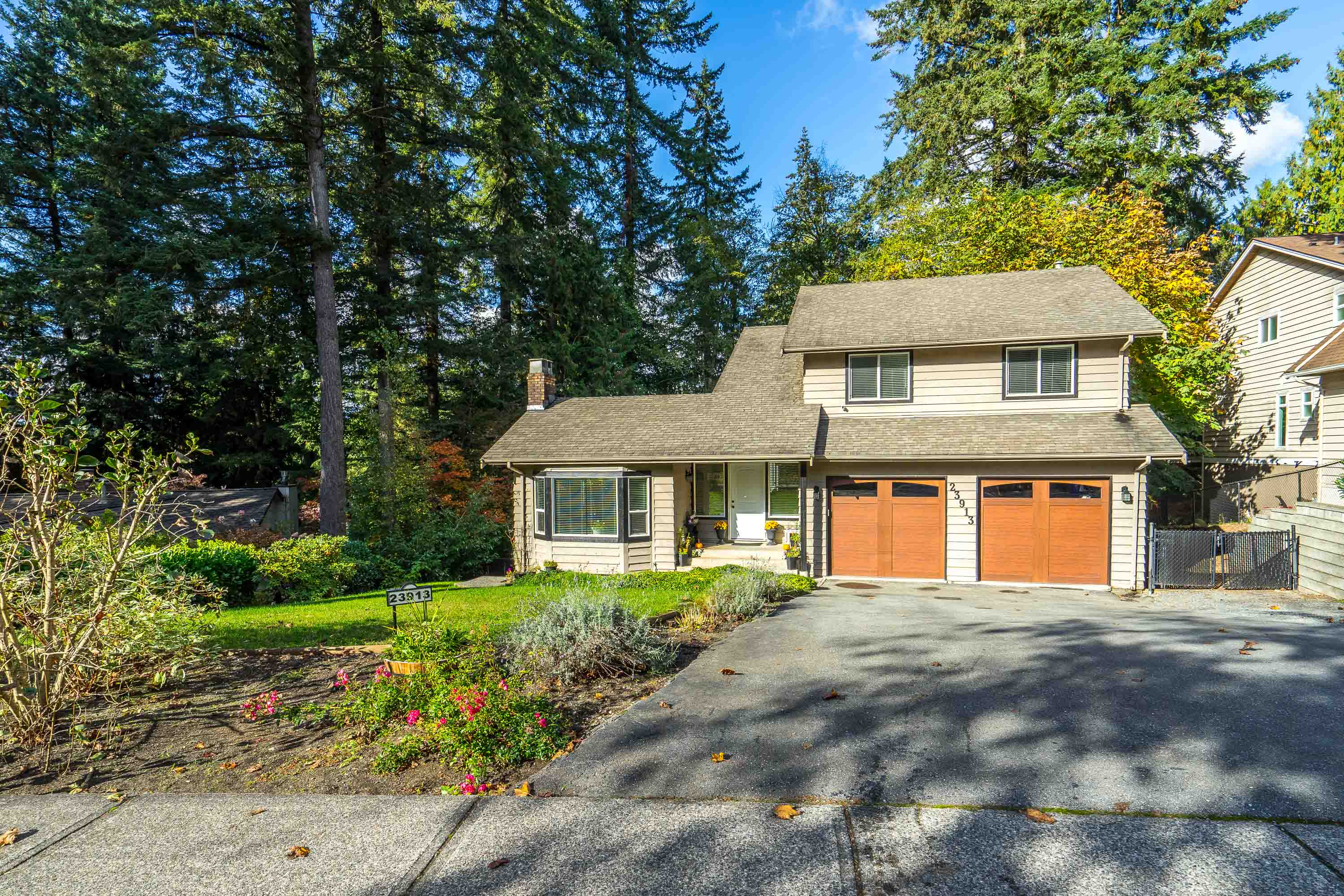 23913 58A Avenue, Langley