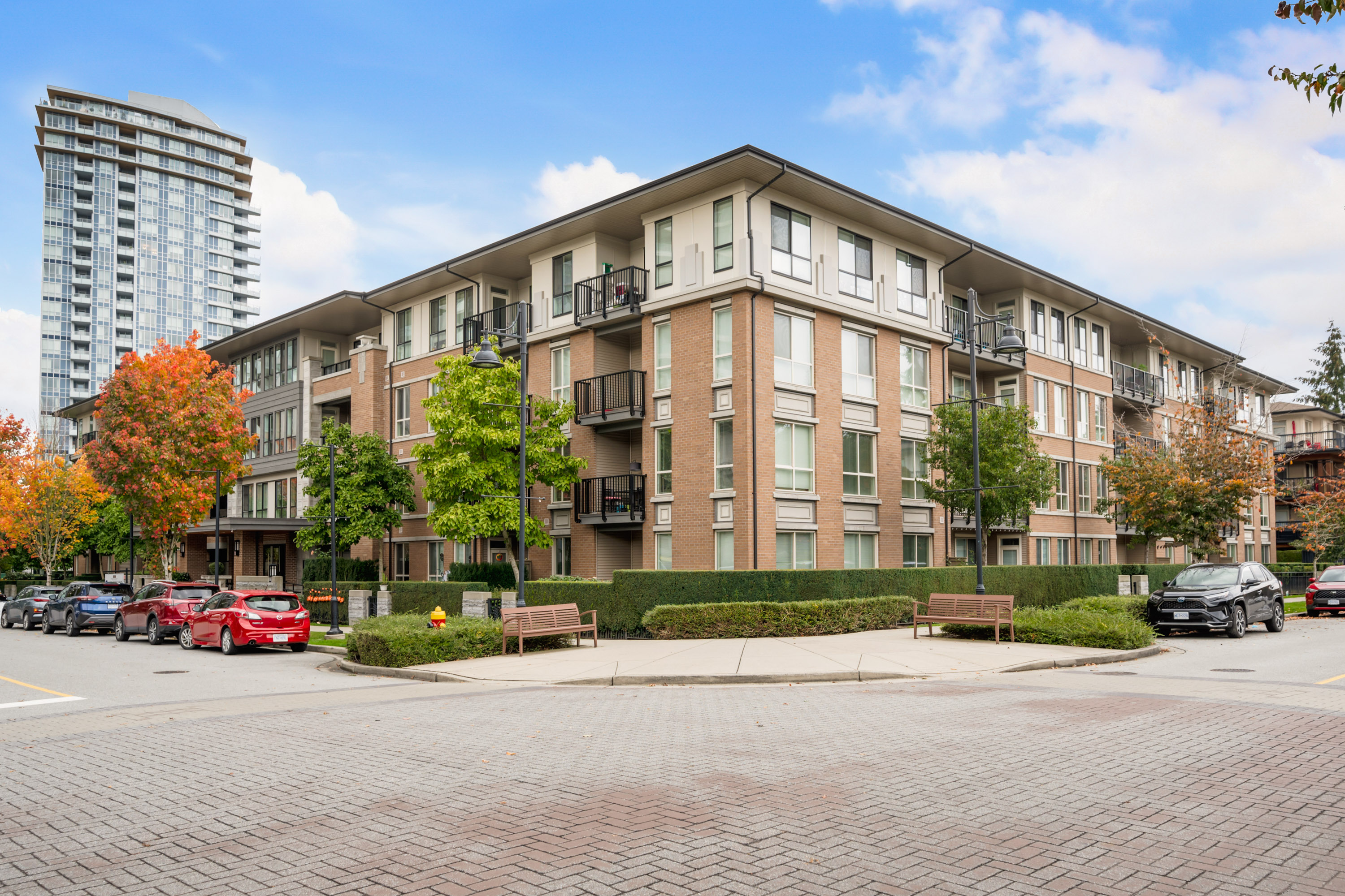 203 - 3107 Windsor Gate, Coquitlam