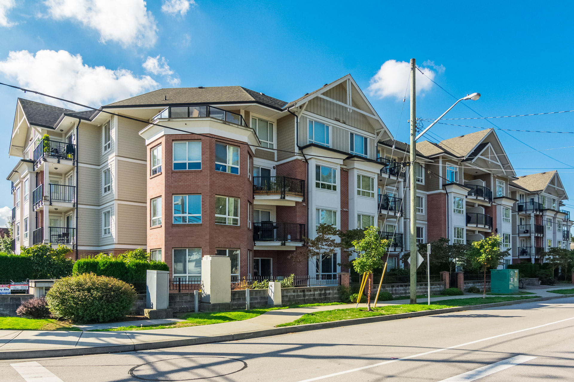 313 - 14960 102A Avenue, Surrey