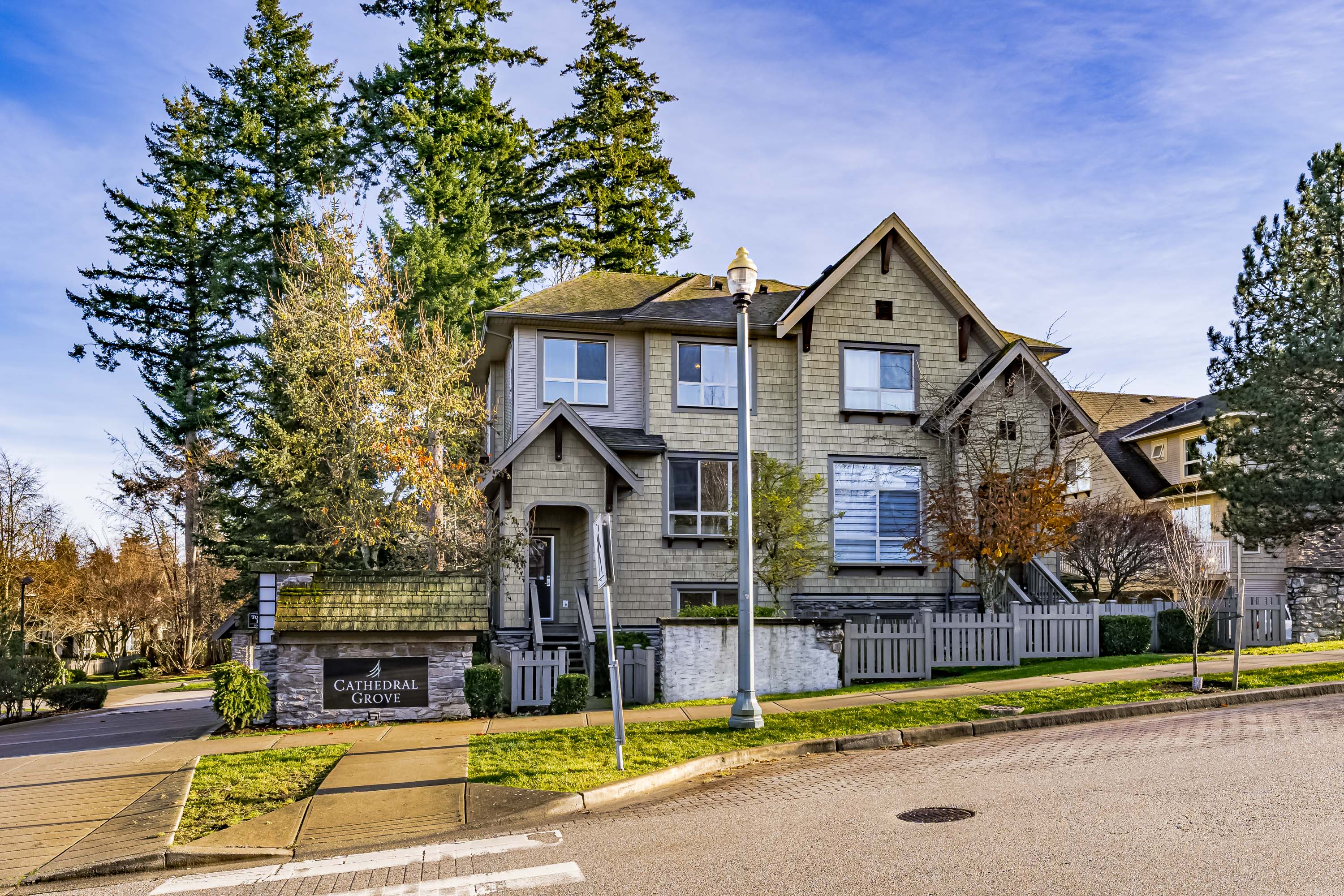 1 - 2738 158 Street, Surrey