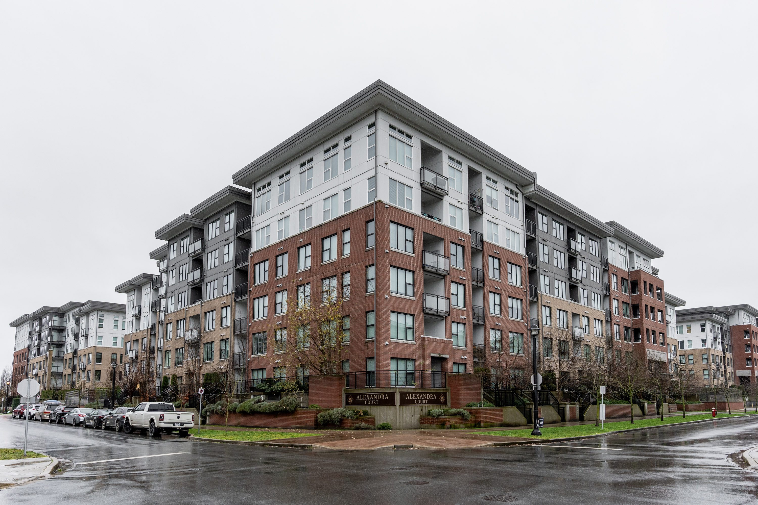 211 - 9388 Tomicki Avenue, Richmond