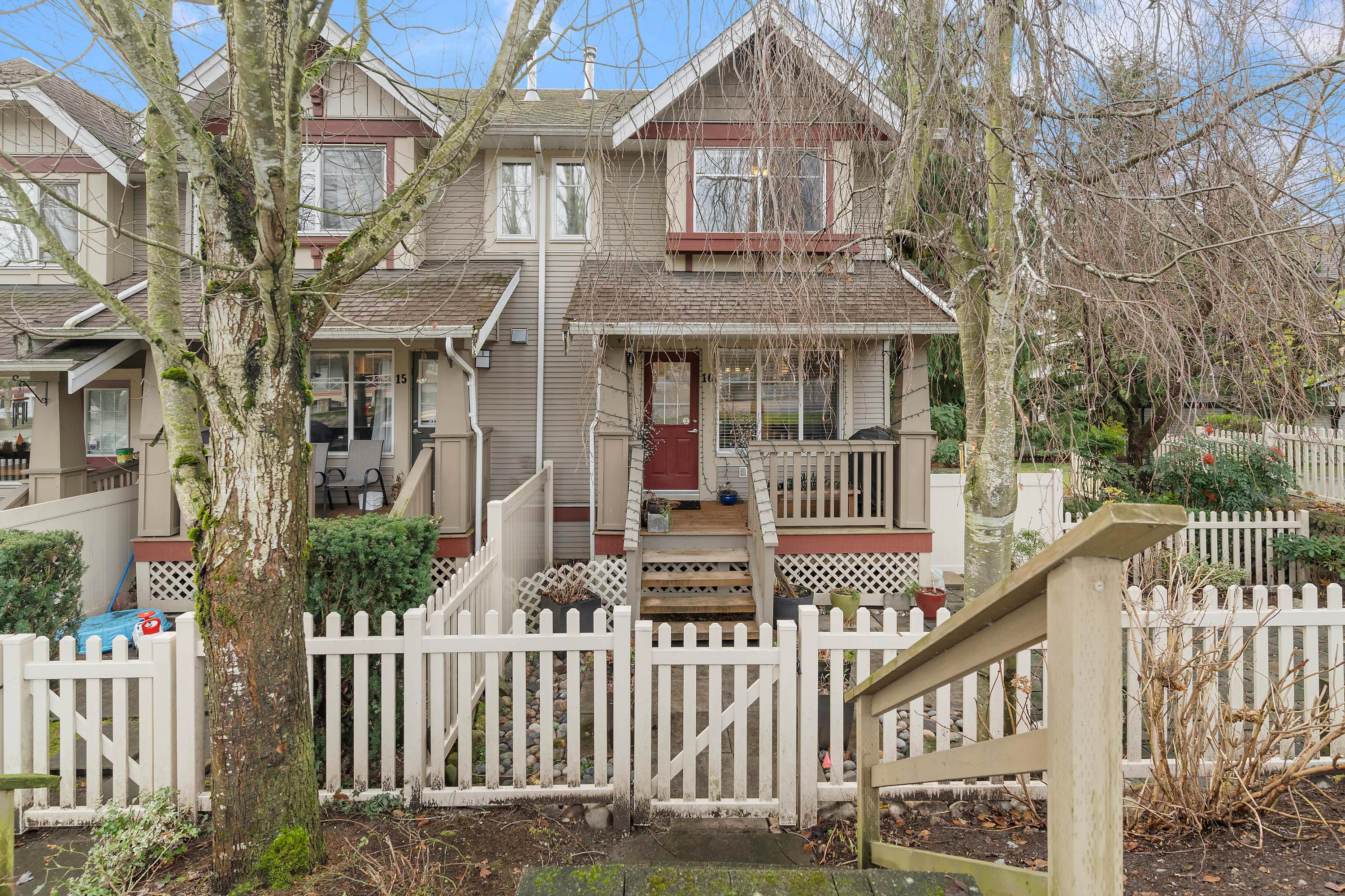 16 - 6651 203 Street, Langley