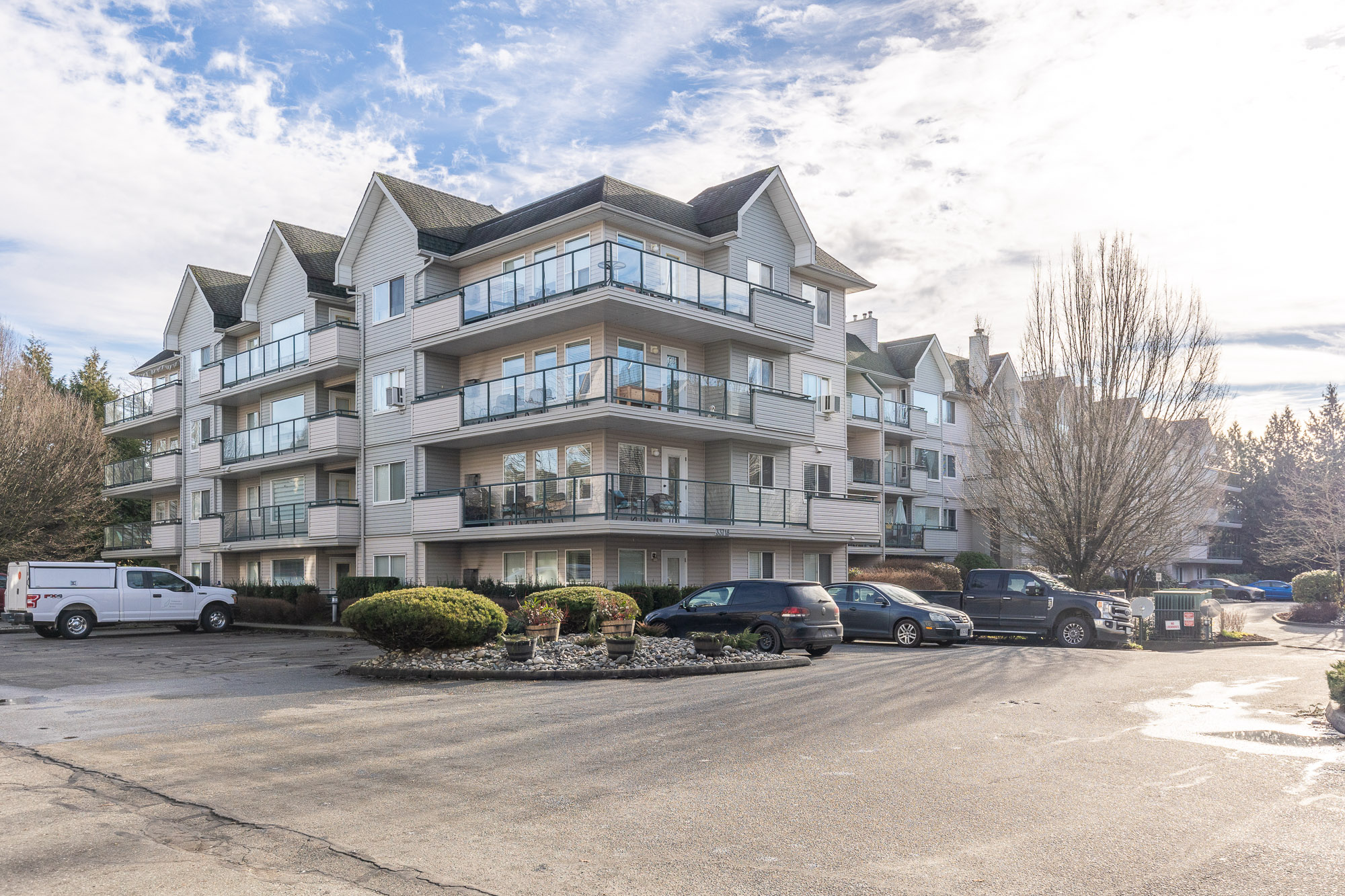 208 - 33718 King Road, Abbotsford