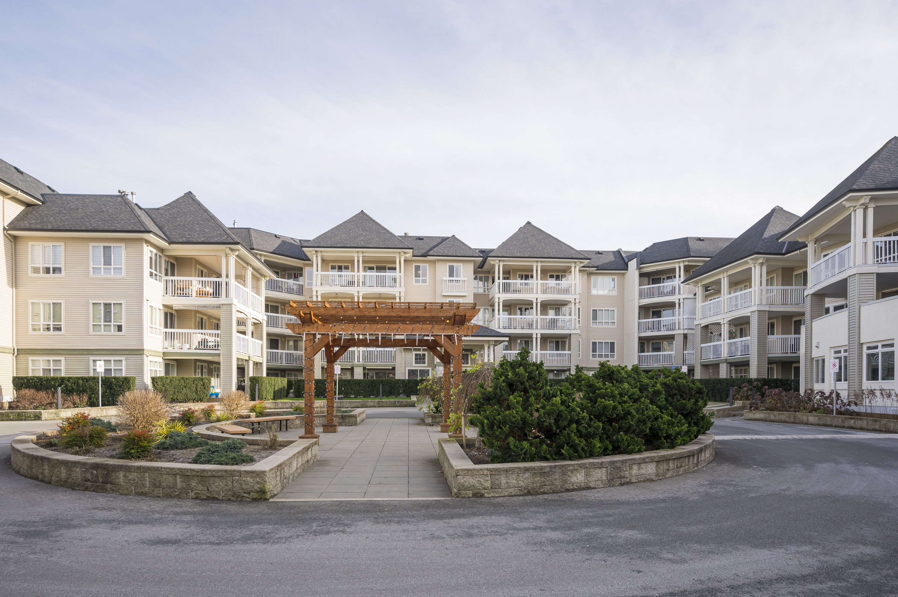 412 - 22022 49 Avenue, Langley