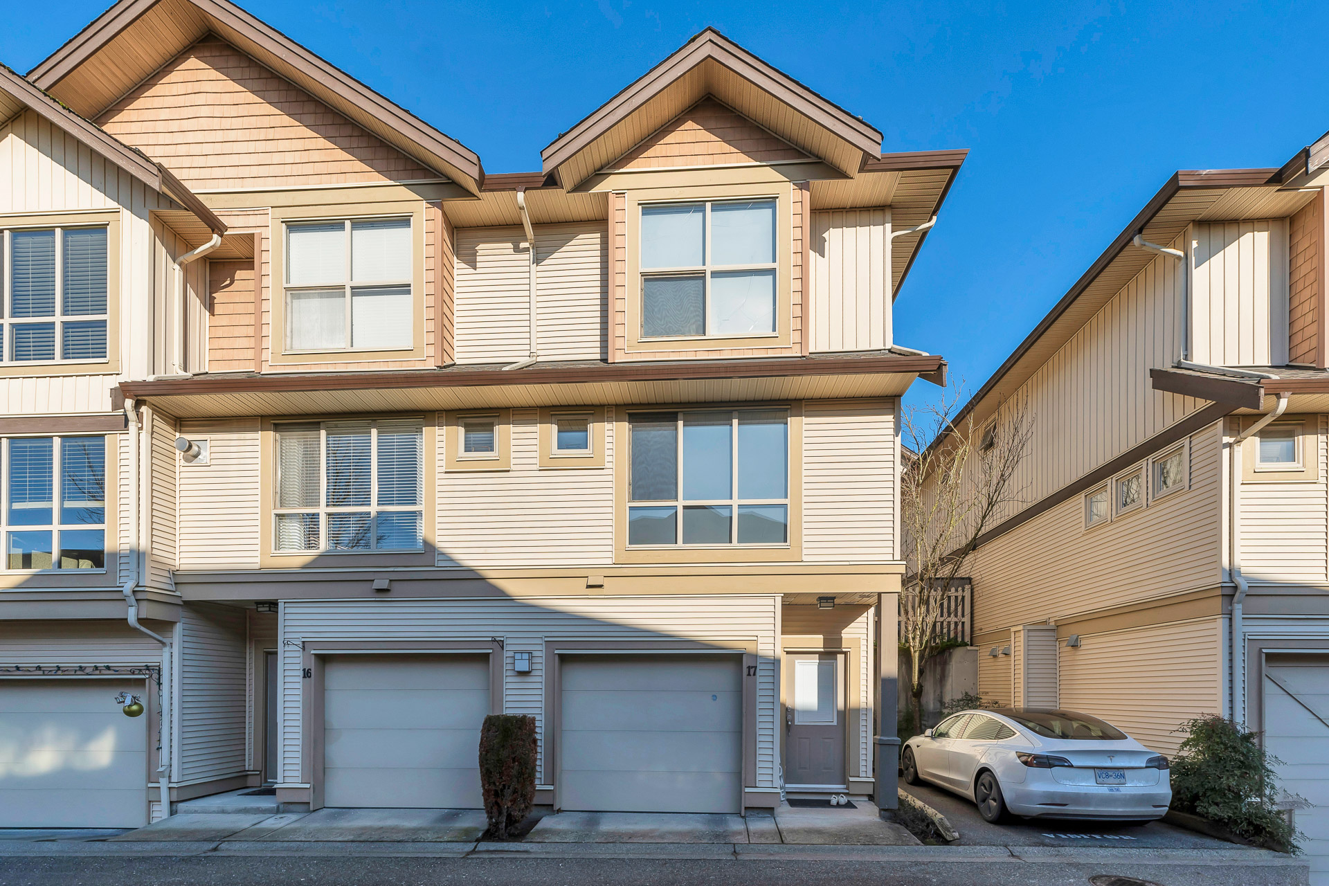 17 - 20350 68 Avenue, Langley