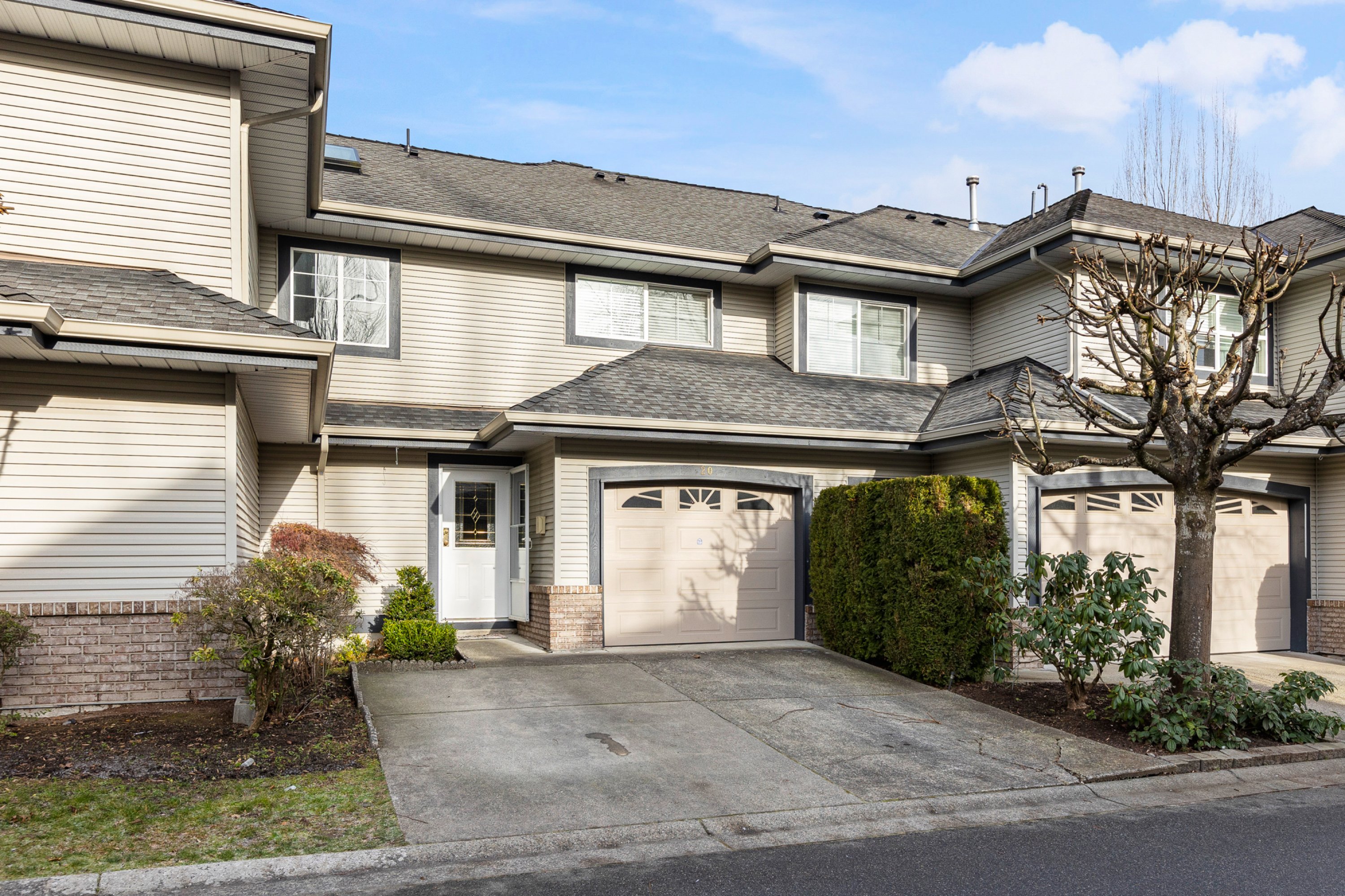 20 - 8111 160 Street, Surrey