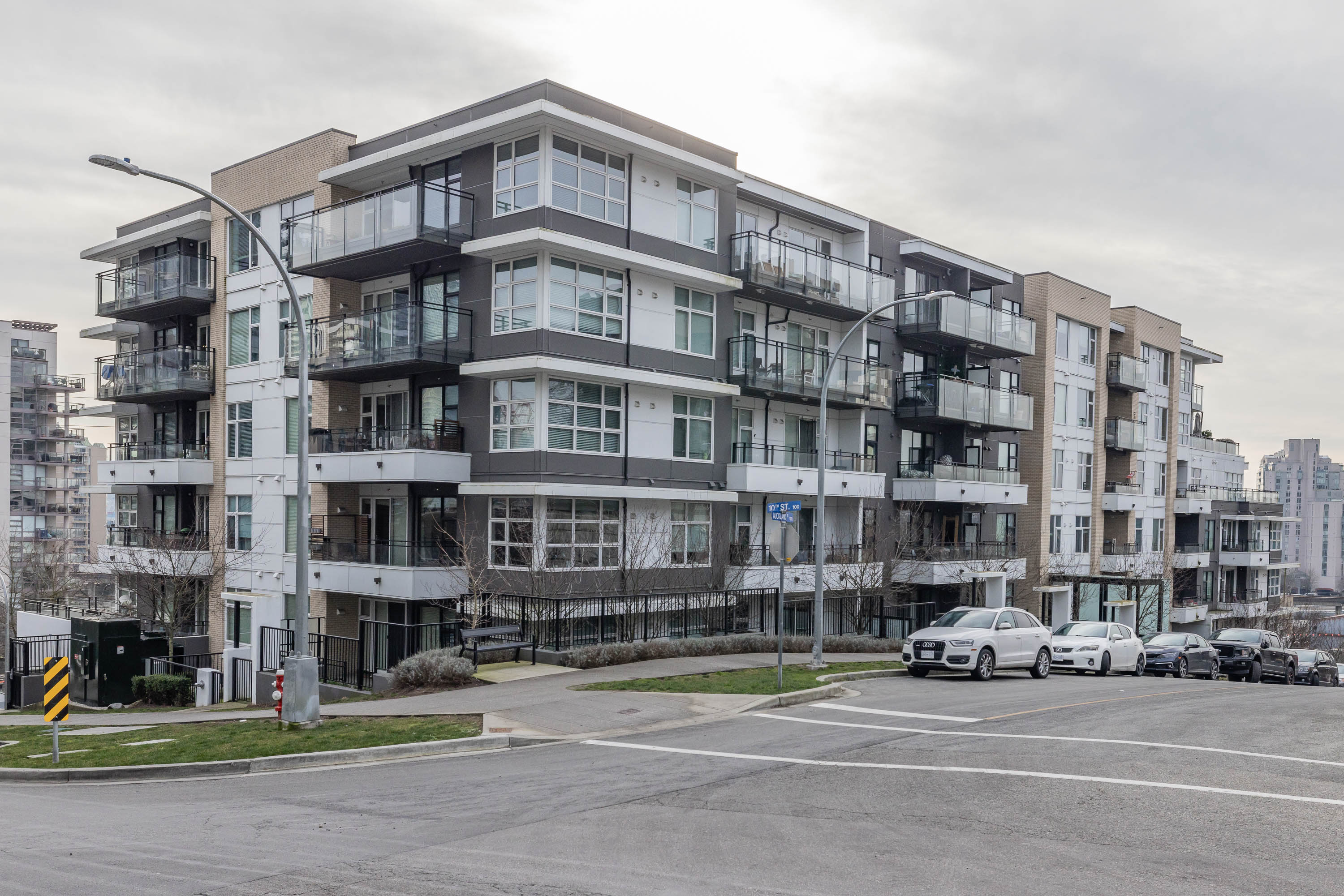 206 - 1012 Auckland Street, New Westminster